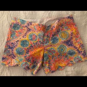 Lilly Pulitzer buttercup scalloped shorts